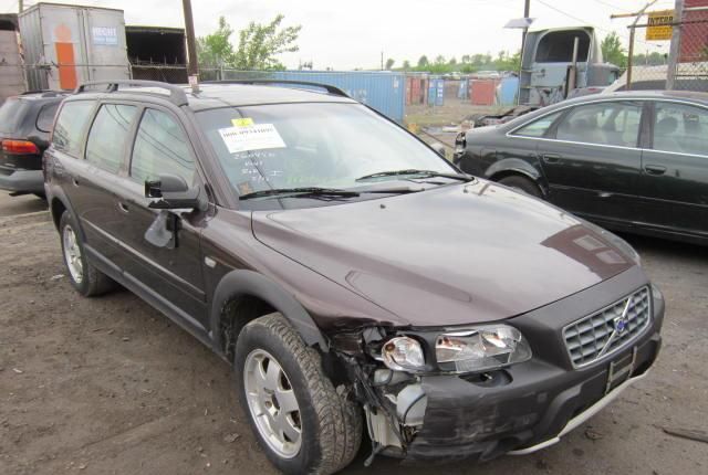 Разбор на запчасти Volvo XC70 2002-2007