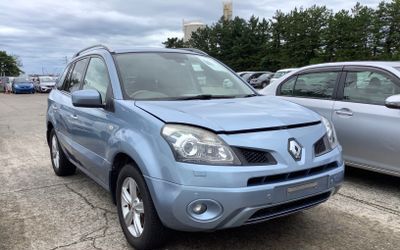 В разборе Renault Koleos 2.5 бензин 2TR