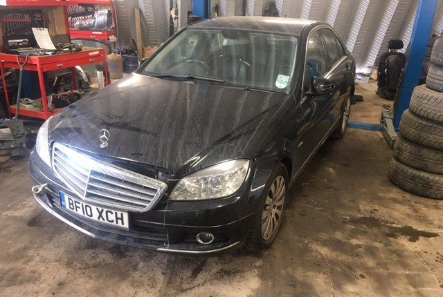 Разбор на запчасти Mercedes C W204