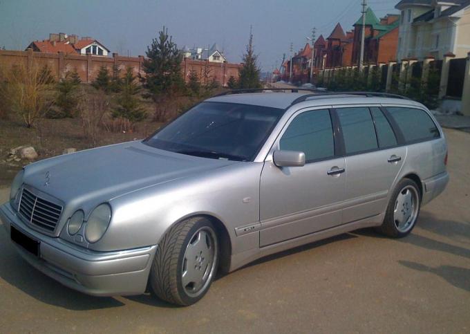 Mercedes benz W210 2.2cdi 1999год по запчастям