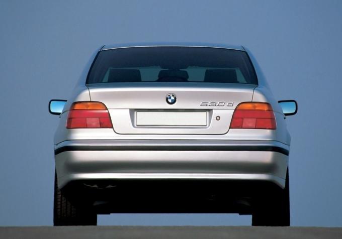 BMW 5 E39 1995-2003 в разборе на запчасти