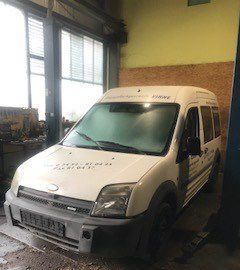 Разбор на запчасти Ford Transit Connect 2002-2013