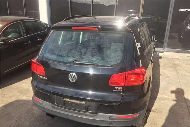 Разбор на запчасти Volkswagen Tiguan 2011-2016