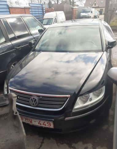 Volkswagen Phaeton 2006 г на запчасти