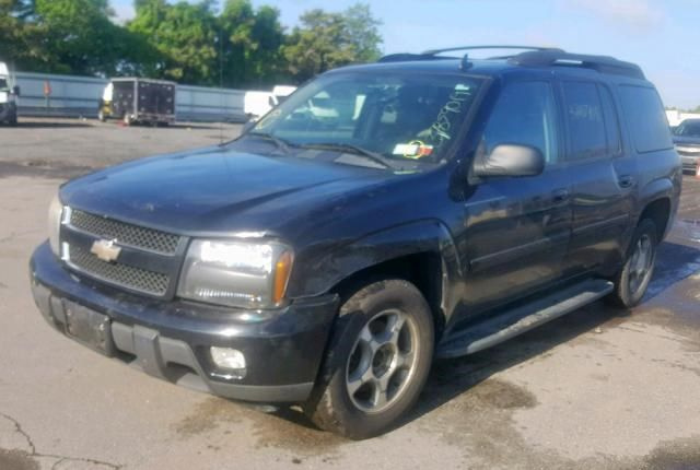 Разбор на запчасти Chevrolet Trailblazer