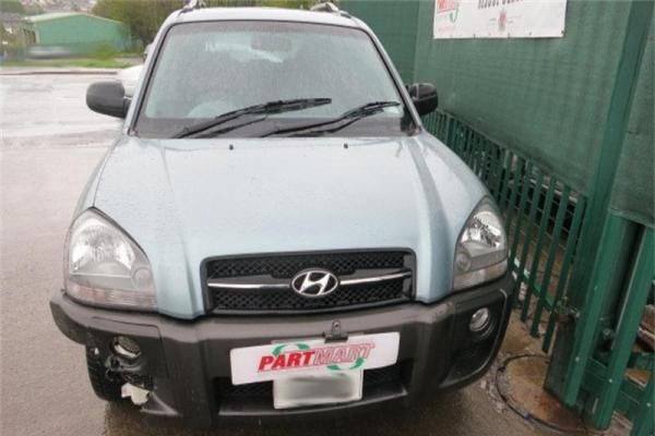 Разбор на запчасти Hyundai Tucson 1 2004-2009