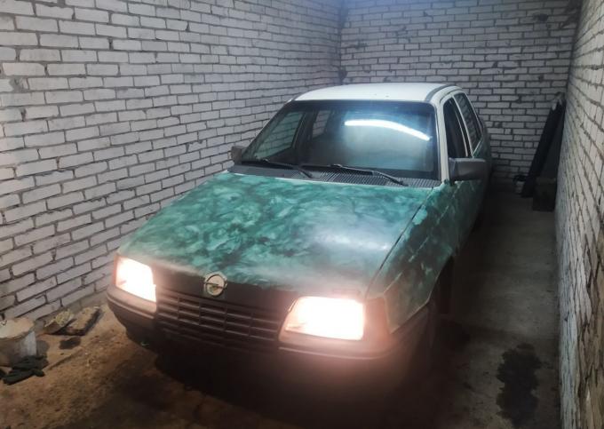 Разборка Opel Kadette E 85-93 1.3S МКПП F10 4-ступ