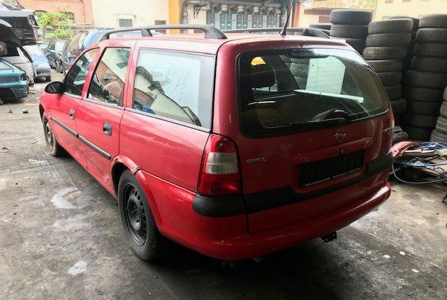 Разобран на запчасти Opel Vectra B 1995-2002