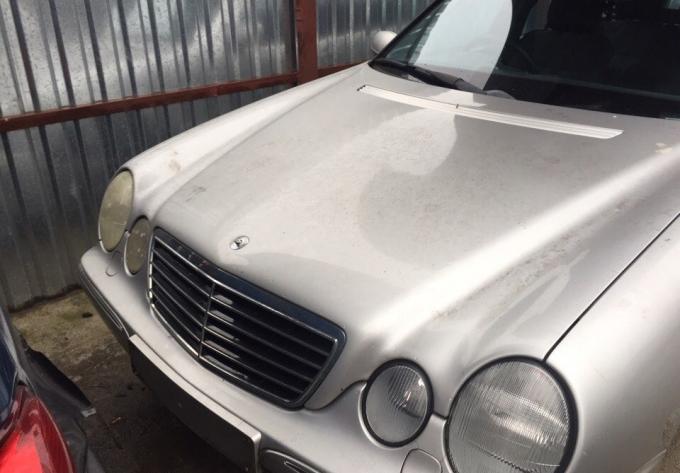 W210 На разборку MB W210 E220CDI Из англии