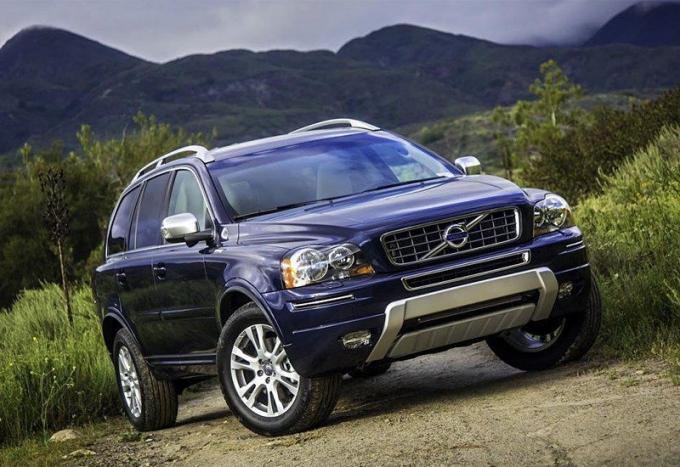 Volvo XC90 (2002-2014 гг.) в разборе