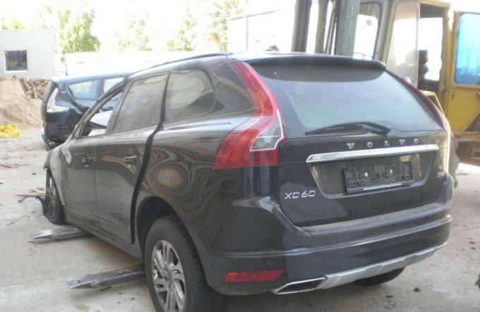 Volvo XC60 2016 г на запчасти