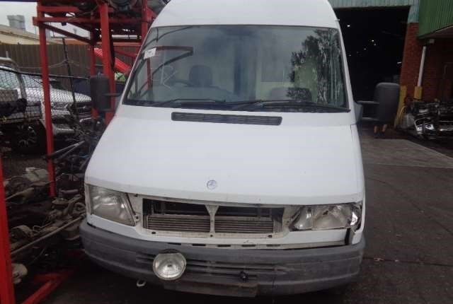 Разбор на запчасти Mercedes Sprinter 1996-2006