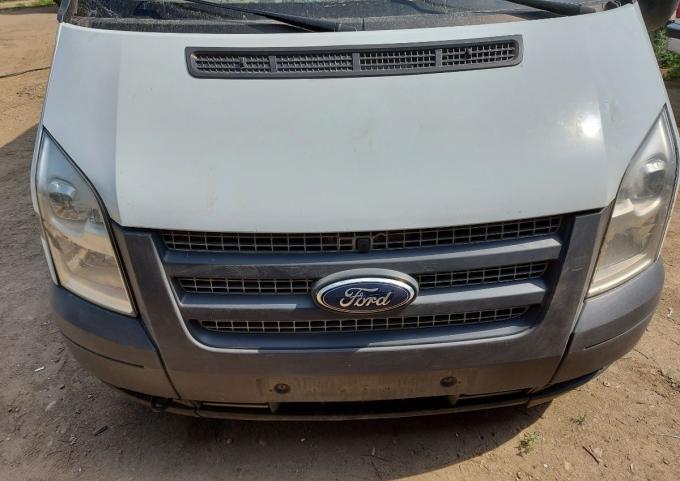 Ford Transit 2011 г