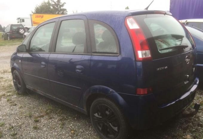 Opel Meriva A 2005г, на запчасти