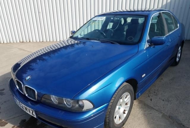 Разбор на запчасти бмв 5 е39 BMW 5 E39