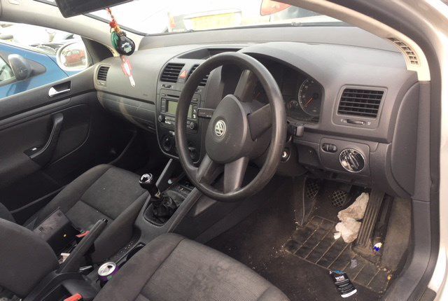 Разобран на запчасти Volkswagen Golf 5 2003-2009