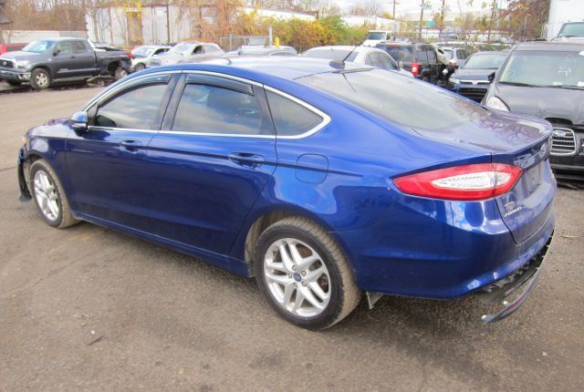 Разбор на запчасти Ford Mondeo 5 2015