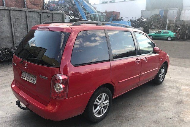 Разбор на запчасти Mazda MPV 1999-2005