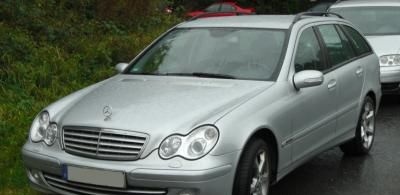 Mercedes-Benz c w203 2004г. Турбо дизель серебро Р