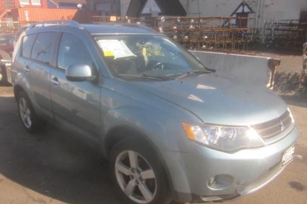 Разобран на запчасти Mitsubishi Outlander XL 2006