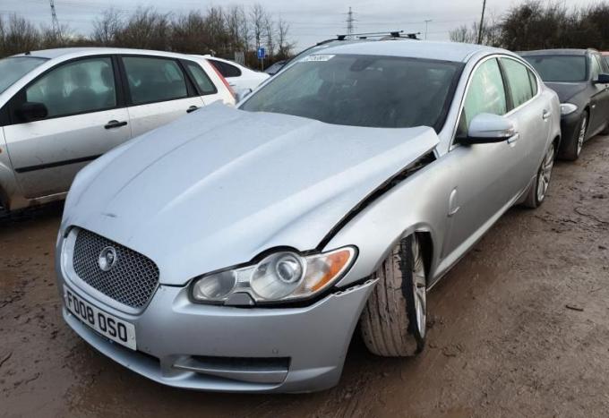 Разбирается Jaguar XF 2008г. 2,7Dizel 276DT