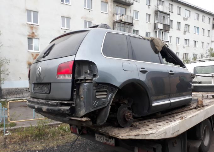 8 Запчасти на Volkswagen Touareg