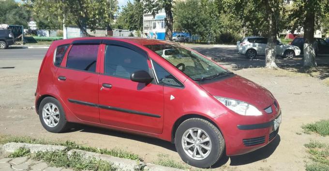 Разбор Митсубиси Кольт Mitsubishi Colt Z30 2004