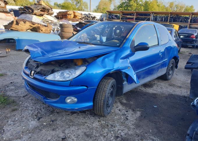 Peugeot 206 1.4 KFW МКПП пежо 2006г в разборе хетч