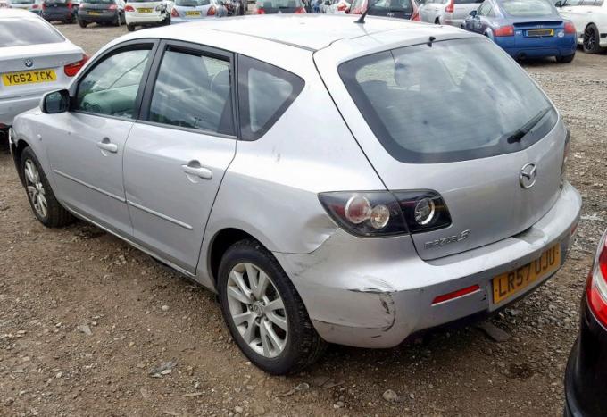 Разбирается Mazda 3 BK 2007 1.6 АКПП Хетчбек