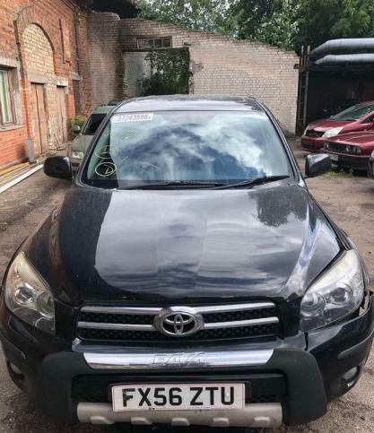 Toyota Rav 4 2008 г на запчасти