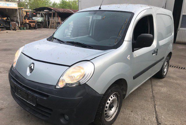 Разбор на запчасти Renault Kangoo