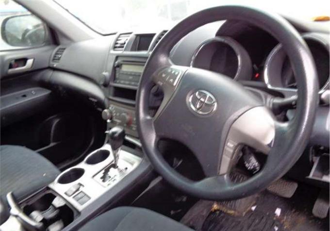 Разбор на запчасти Toyota Highlander 2 2007-2013