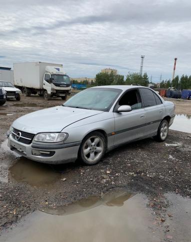 Запчасти Opel Omega b