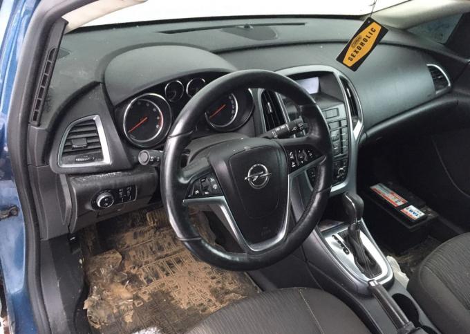 Opel Astra J хэтчбек по запчастям