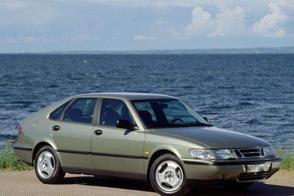 Saab 900 по запчастям