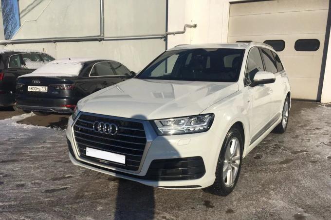 Авторазбор Ауди Q7 (Audi Q7)