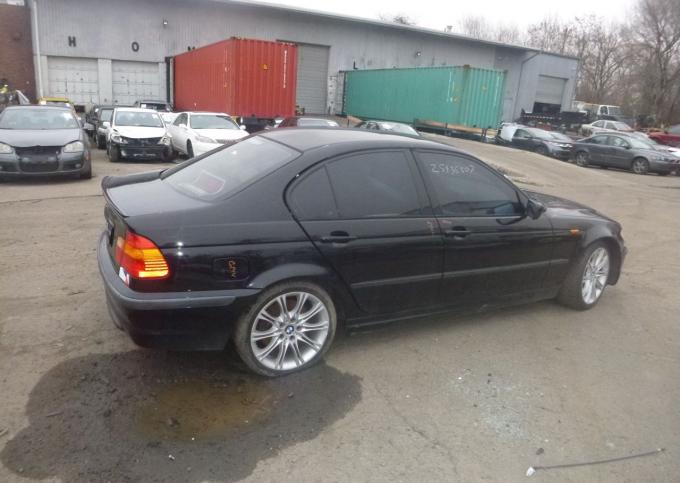 Автомобиль в разборе BMW E46 330i M54 2004