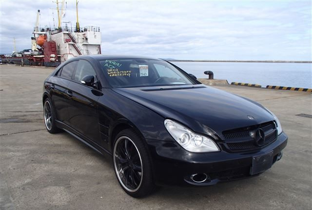 W219 CLS500 из Японии в полный разбор в Москве