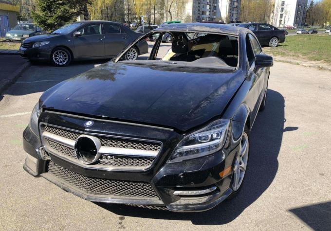 Mercedes C218 CLS 550 2014 г по запчастям