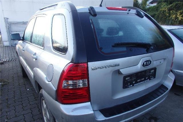 Kia Sportage 2007г, на запчасти