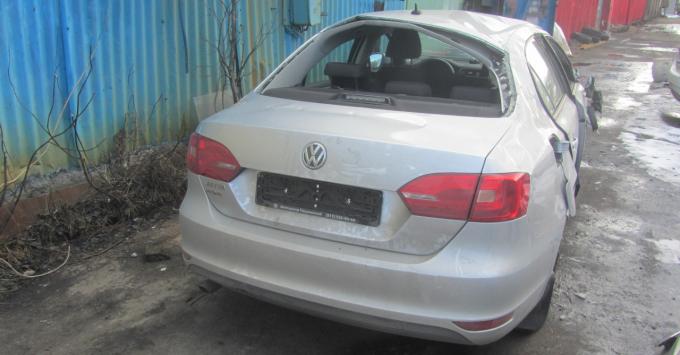 В разборе Volkswagen Jetta mk6 2014 года