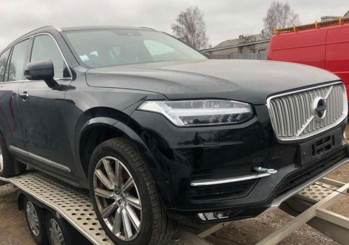 Volvo XC90 2015 г на запчасти