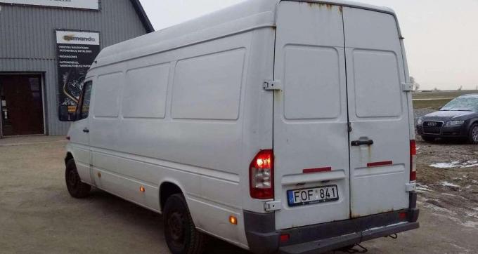 Mercedes Sprinter 2.7 CDI OM612 2002г по запчастям