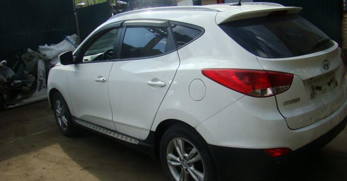 Авторазбор Hyundai ix35 2012 года 2.0 бензин АКПП