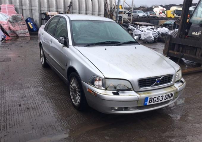 Разбор на запчасти Volvo S40 / V40