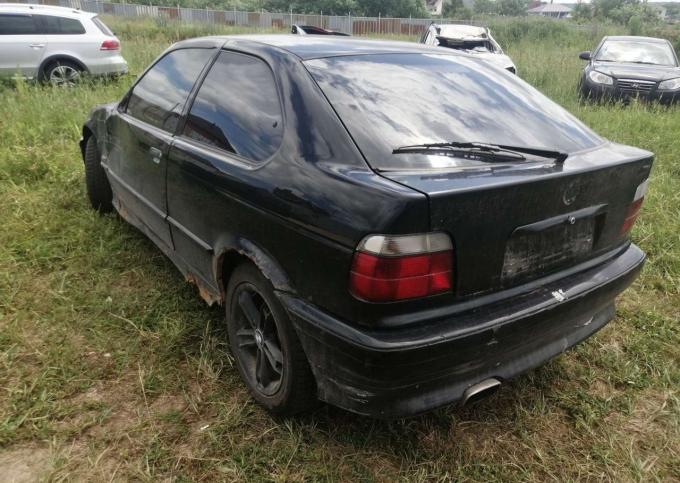 Bmw e36 1.6 compact под разбор запчасти б.у