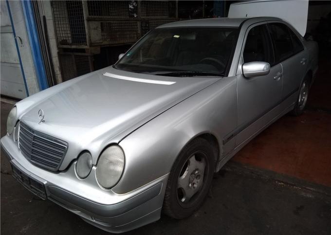 Разобран на запчасти Mercedes E W210 1995-2002