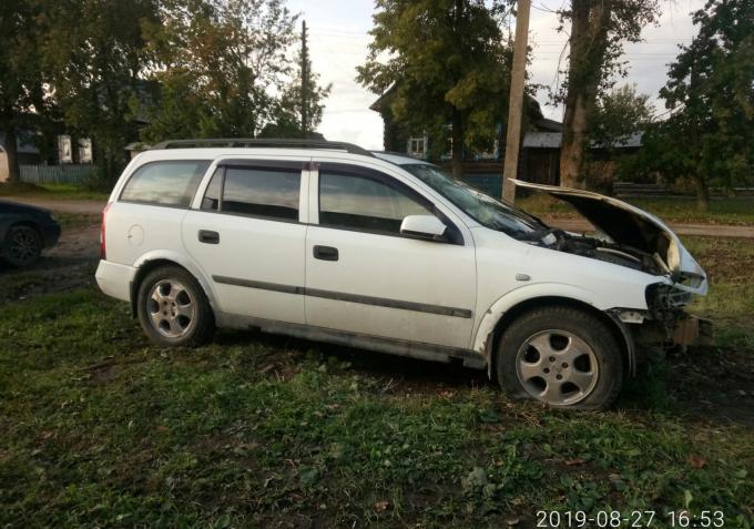 Разбираю Opel Astra G 1999 г. в. 1.6