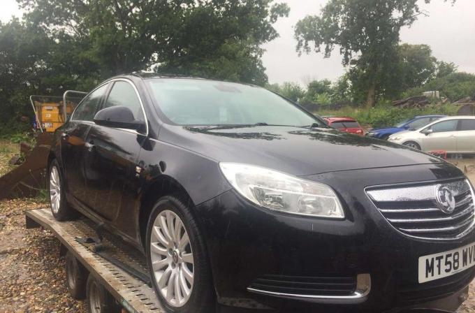 Opel Insignia 2.0 D cdti 2009 г на запчасти