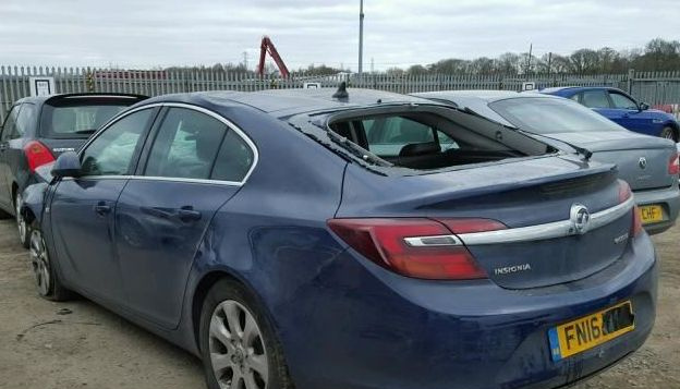 Opel Insignia на запчасти